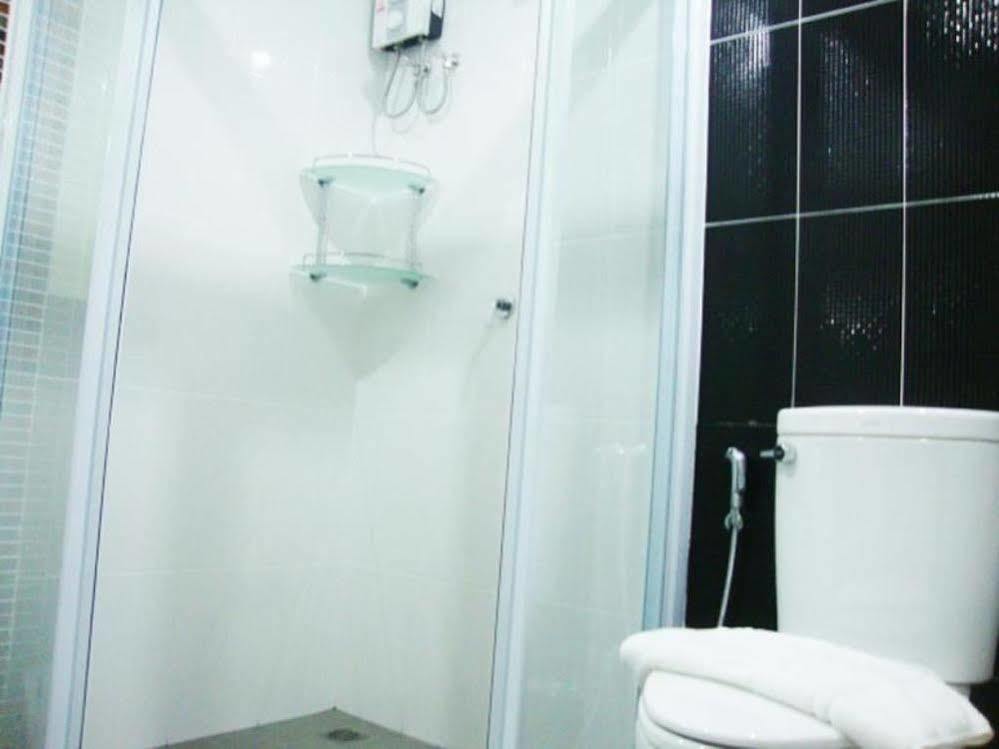 Thongmanee Hotel Hat Yai Dış mekan fotoğraf